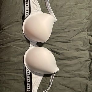 36D VS PINK wear everywhere push-up bra